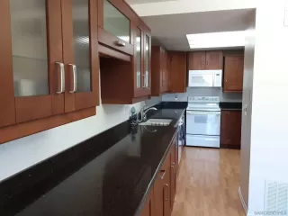 Photo #1: 220027747 Listing 