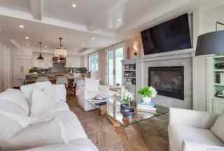 Photo #6: 220027776 Listing 