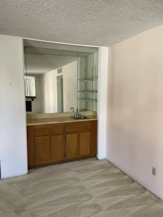 Photo #5: 220027856 Listing