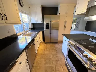 Photo #4: 220028037 Listing