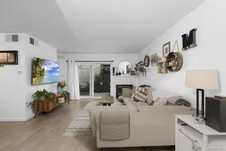 Photo #1: 220028107 Listing 