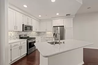 Photo #2: 220028209 Listing