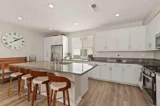 Photo #6: 220028301 Listing