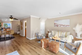 Photo #1: 220028335 Listing