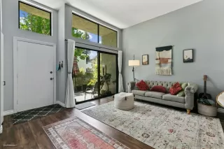 Photo #1: 220028504 Listing