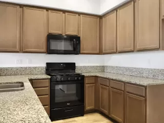 Photo #5: 220028527 Listing