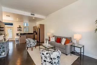 Photo #4: 220028559 Listing