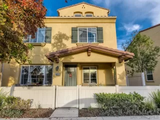 Photo #1: 220028605 Listing 