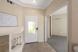 Photo #4: 220028618 Listing