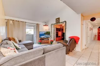 Photo #1: 220028736 Listing 