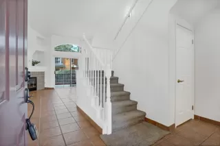 Photo #2: 220028871 Listing