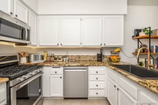 Photo #2: 220028925 Listing 