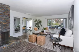 Photo #3: 220028945 Listing 