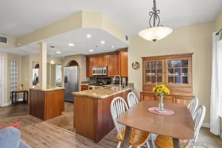 Photo #5: 220028951 Listing 