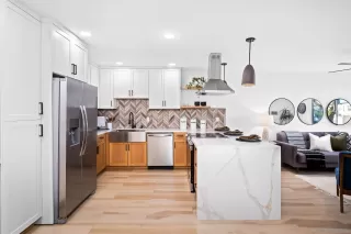 Photo #5: 220028991 Listing 