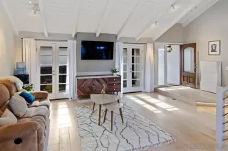 Photo #5: 220029083 Listing 