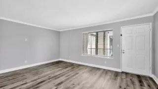 Photo #2: 220029089 Listing