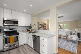 Photo #1: 220029189 Listing