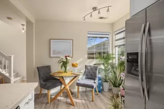 Photo #2: 220029189 Listing