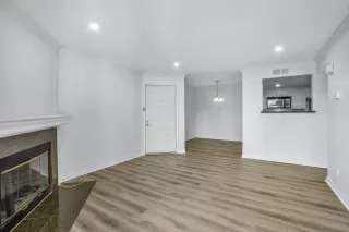 Photo #3: 220029212 Listing