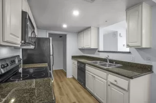 Photo #6: 220029212 Listing