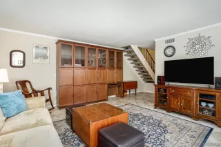 Photo #6: 220029295 Listing 