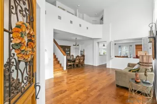 Photo #6: 220029367 Listing