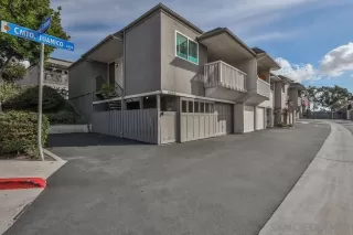 Photo #1: 220029391 Listing