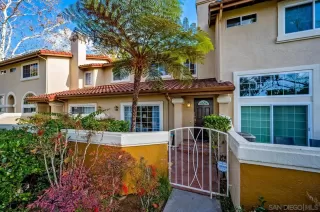 Photo #3: 220029412 Listing