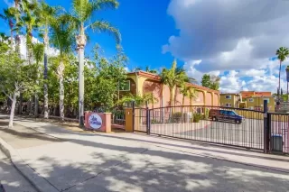 Photo #2: 220029418 Listing 