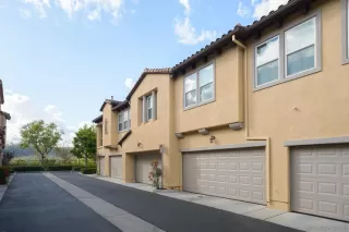 Photo #2: 220029431 Listing