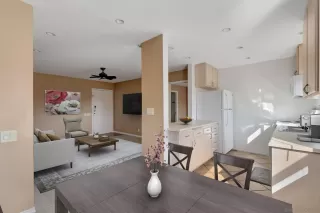 Photo #1: 220029508 Listing 