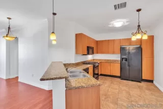 Photo #2: 220029516 Listing