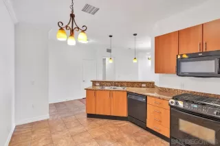 Photo #5: 220029516 Listing