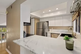 Photo #6: 220029523 Listing