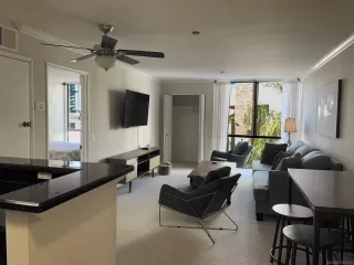 Photo #4: 220029541 Listing