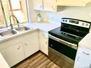 Photo #5: 220029556 Listing