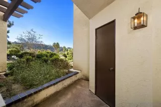 Photo #3: 220029580 Listing 