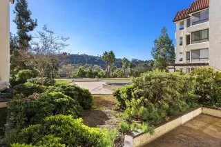 Photo #4: 220029580 Listing 