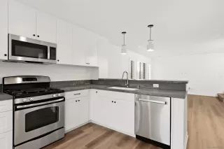 Photo #3: 220029731 Listing