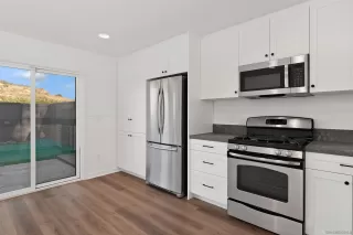 Photo #5: 220029731 Listing