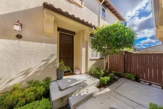 Photo #1: 220029734 Listing