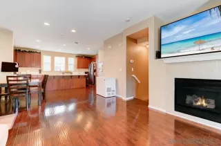 Photo #4: 220029759 Listing