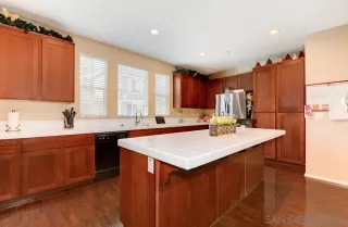 Photo #6: 220029759 Listing