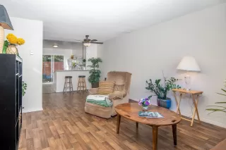 Photo #2: 220029780 Listing