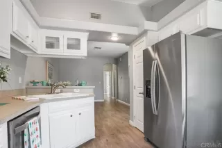 Photo #5: 220029786 Listing