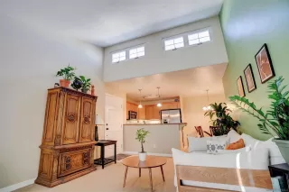 Photo #1: 220029807 Listing