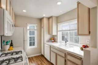 Photo #5: 220029855 Listing