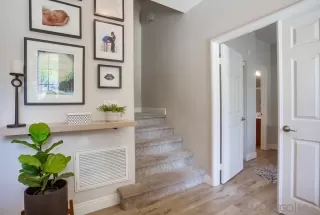 Photo #2: 220029867 Listing 