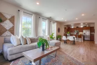 Photo #3: 220029867 Listing 